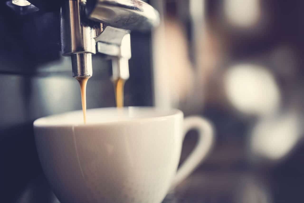 Machine A Cafe Automatique Marc Dans La Tasse Machine A Cafe Automatique Marc Dans La Tasse